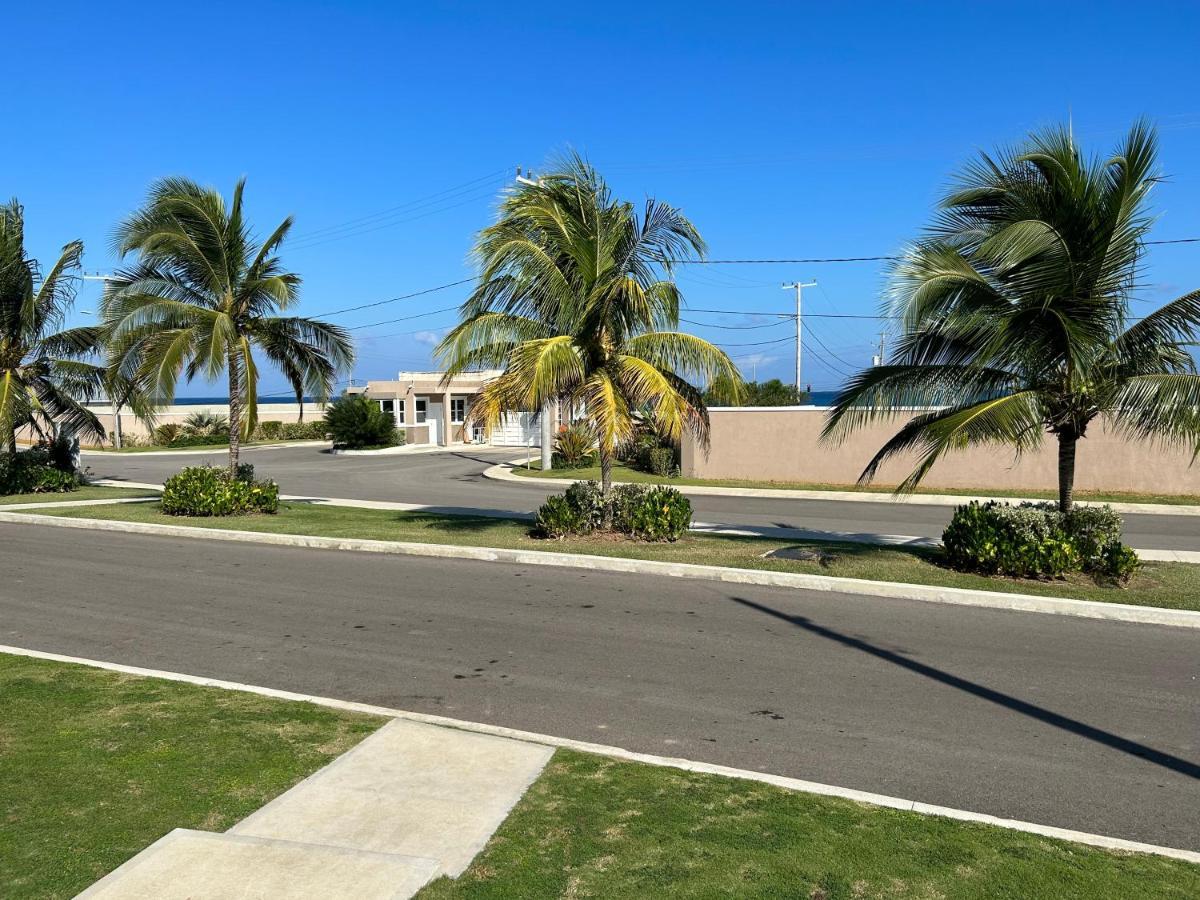 Seamist Villa @Oceanpointe Lucea Comfy 2Br W/Pool Gym & Parking Luaran gambar