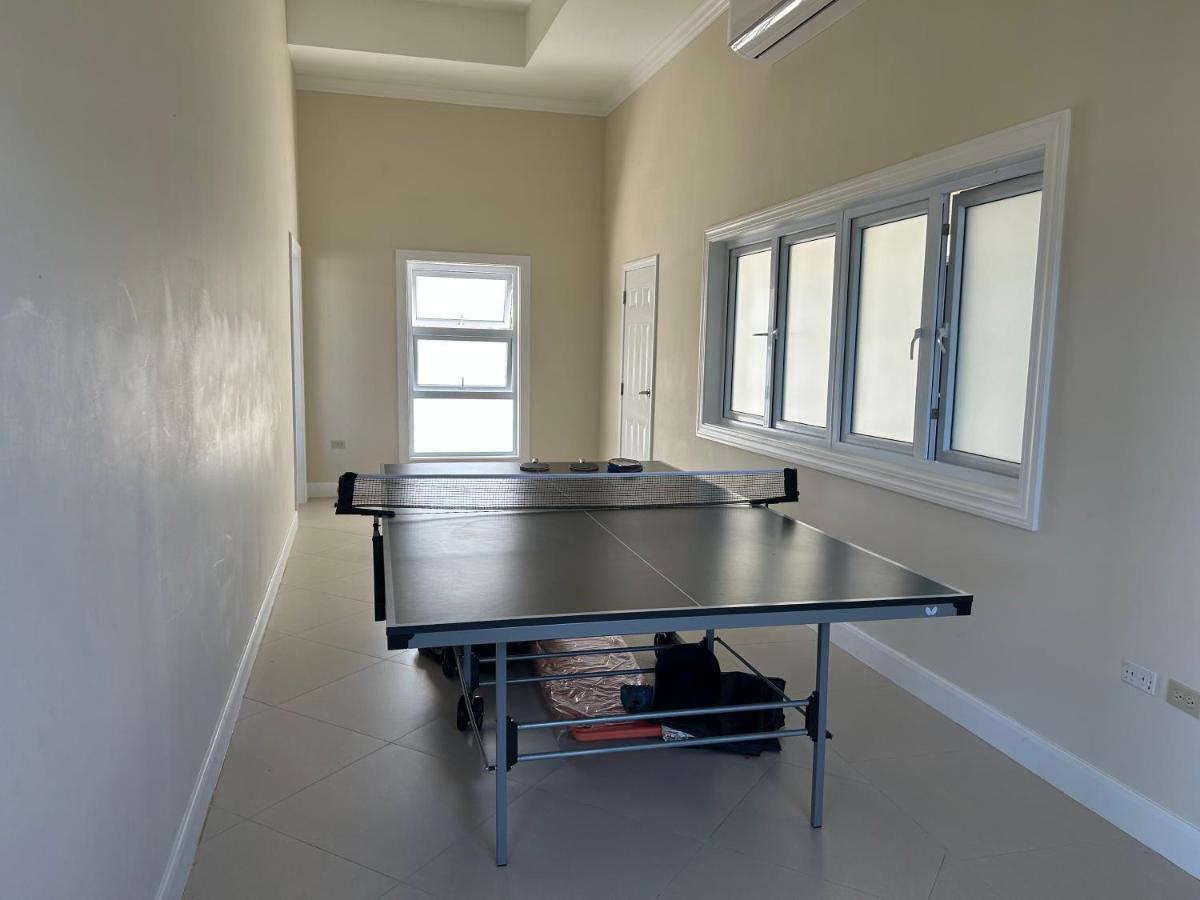 Seamist Villa @Oceanpointe Lucea Comfy 2Br W/Pool Gym & Parking Luaran gambar