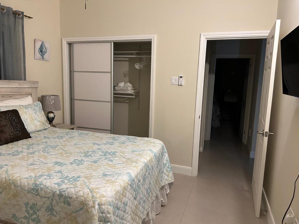 Seamist Villa @Oceanpointe Lucea Comfy 2Br W/Pool Gym & Parking Luaran gambar