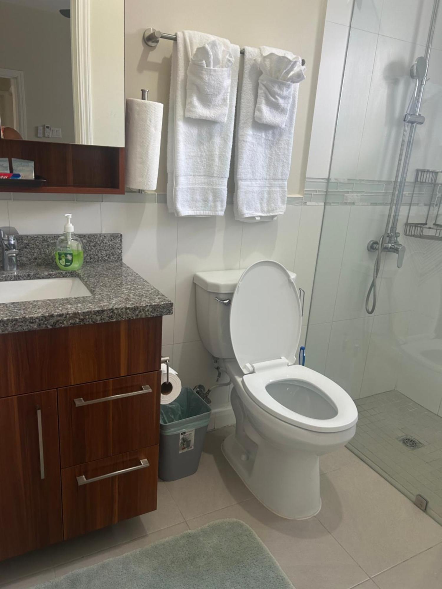 Seamist Villa @Oceanpointe Lucea Comfy 2Br W/Pool Gym & Parking Luaran gambar
