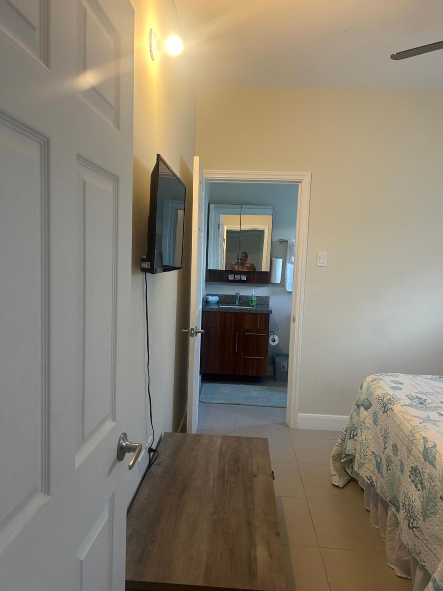 Seamist Villa @Oceanpointe Lucea Comfy 2Br W/Pool Gym & Parking Luaran gambar